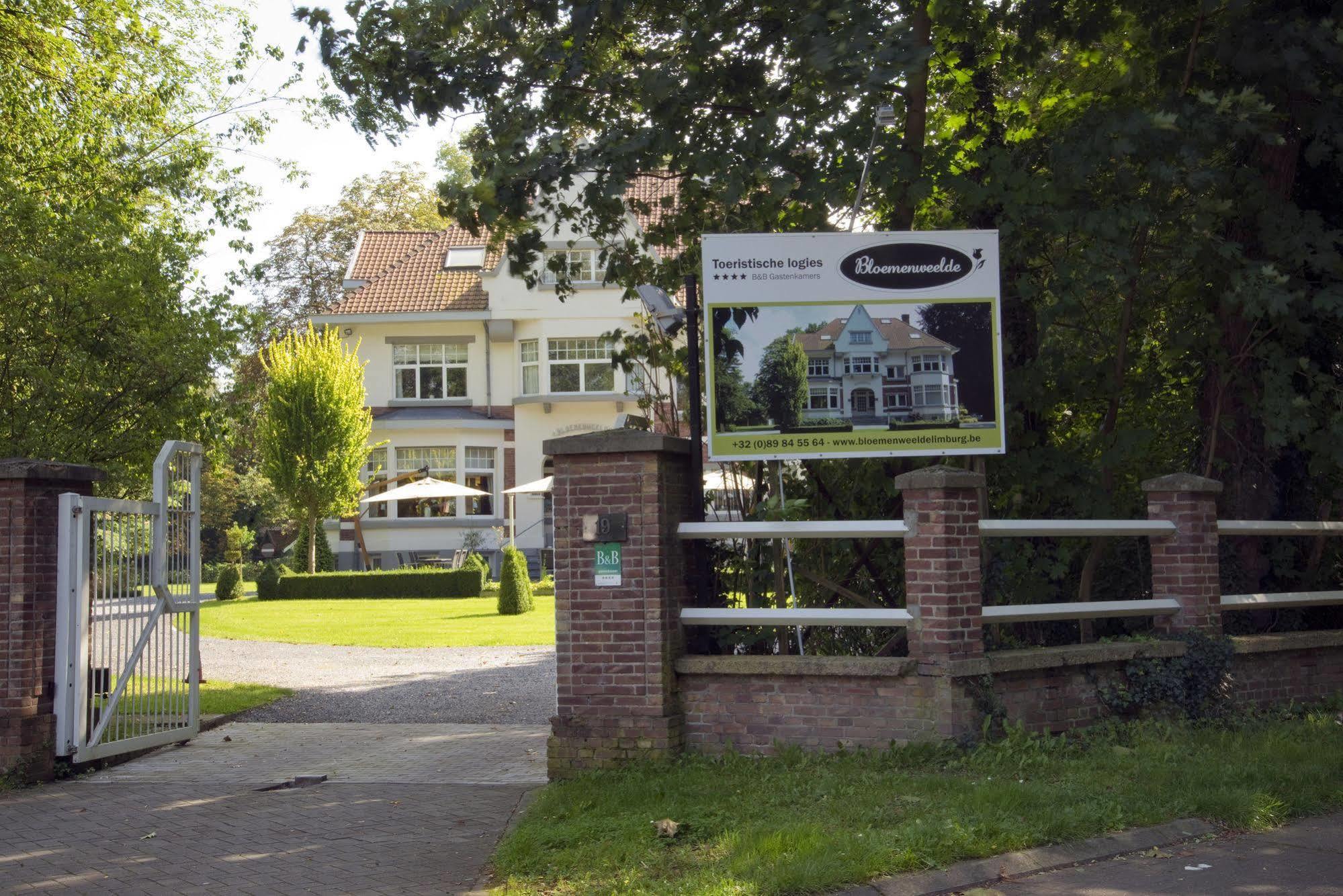 B&B Bloemenweelde Genk Exterior photo